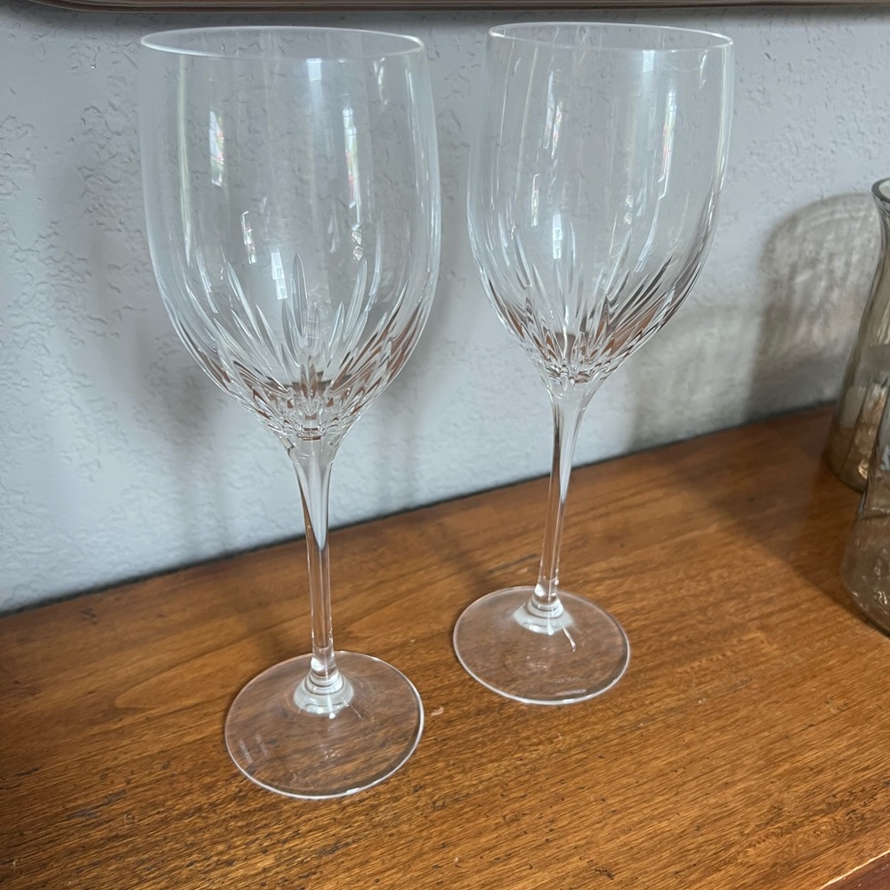 Vera Wang Duchesse Wine Glass, Set of 2